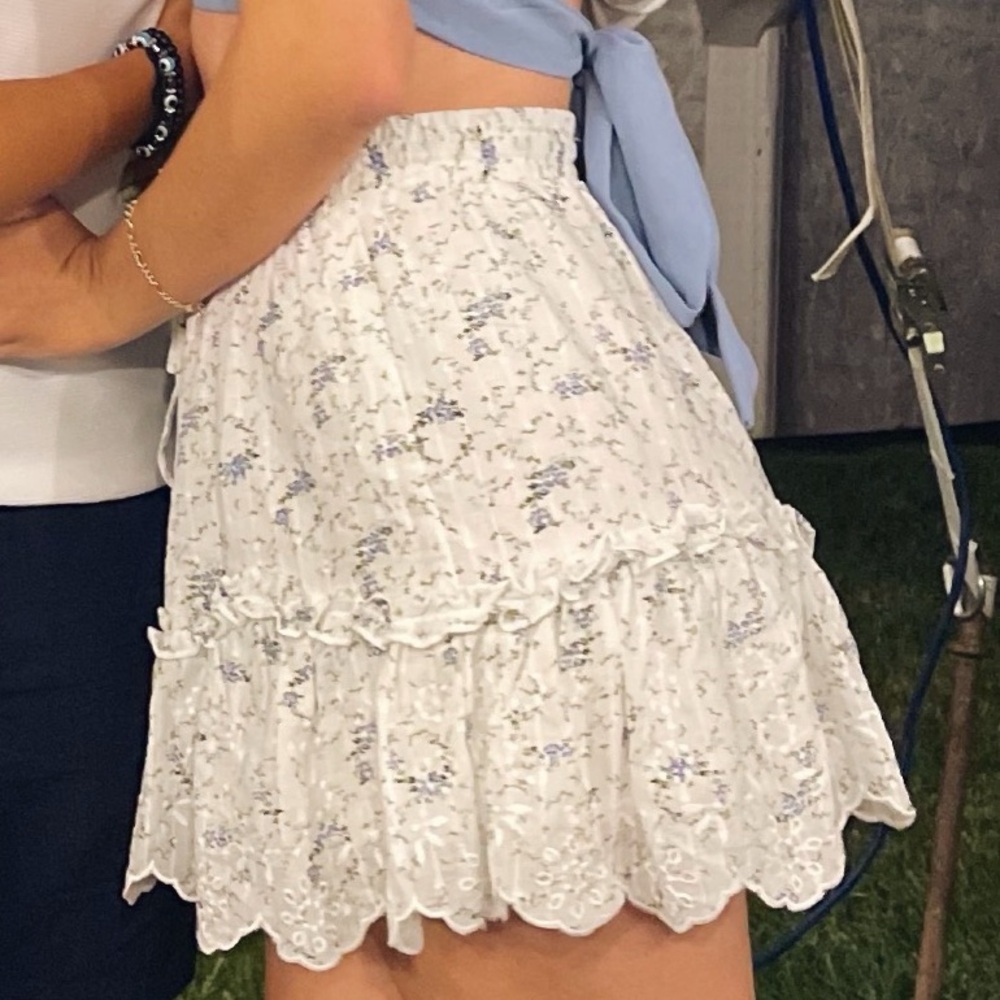 Ruffled coastal mini skirt